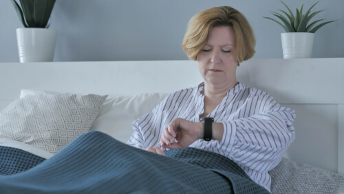 woman waiting opioids to act